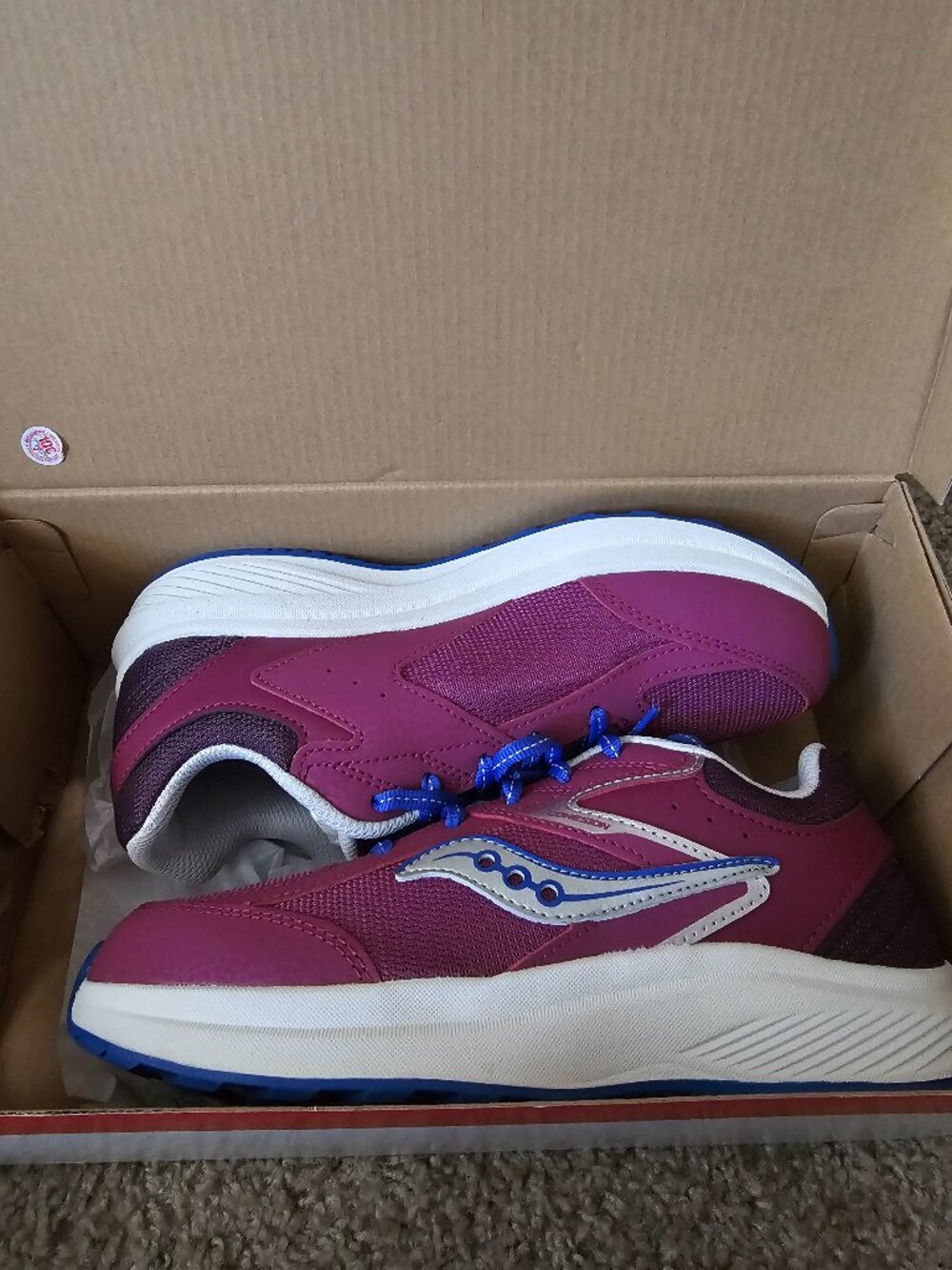 NEW Kids Saucony Cohesion Shoes 6 Wide